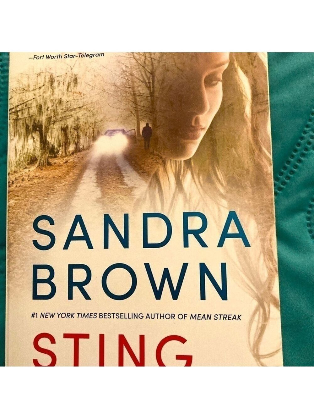 Sting A Novel by Sandra Brown